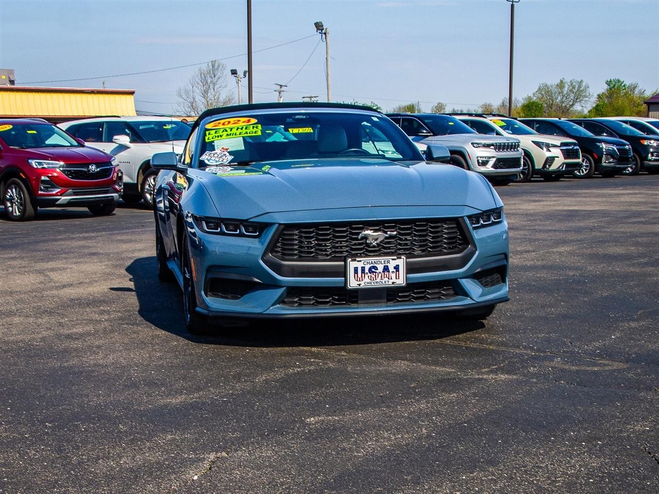 Ford Mustang EcoBoost Convertible 2024