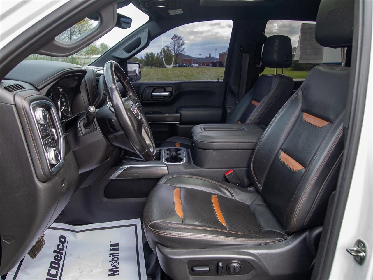 GMC Sierra 1500 4WD Crew Cab 147" AT4 2021