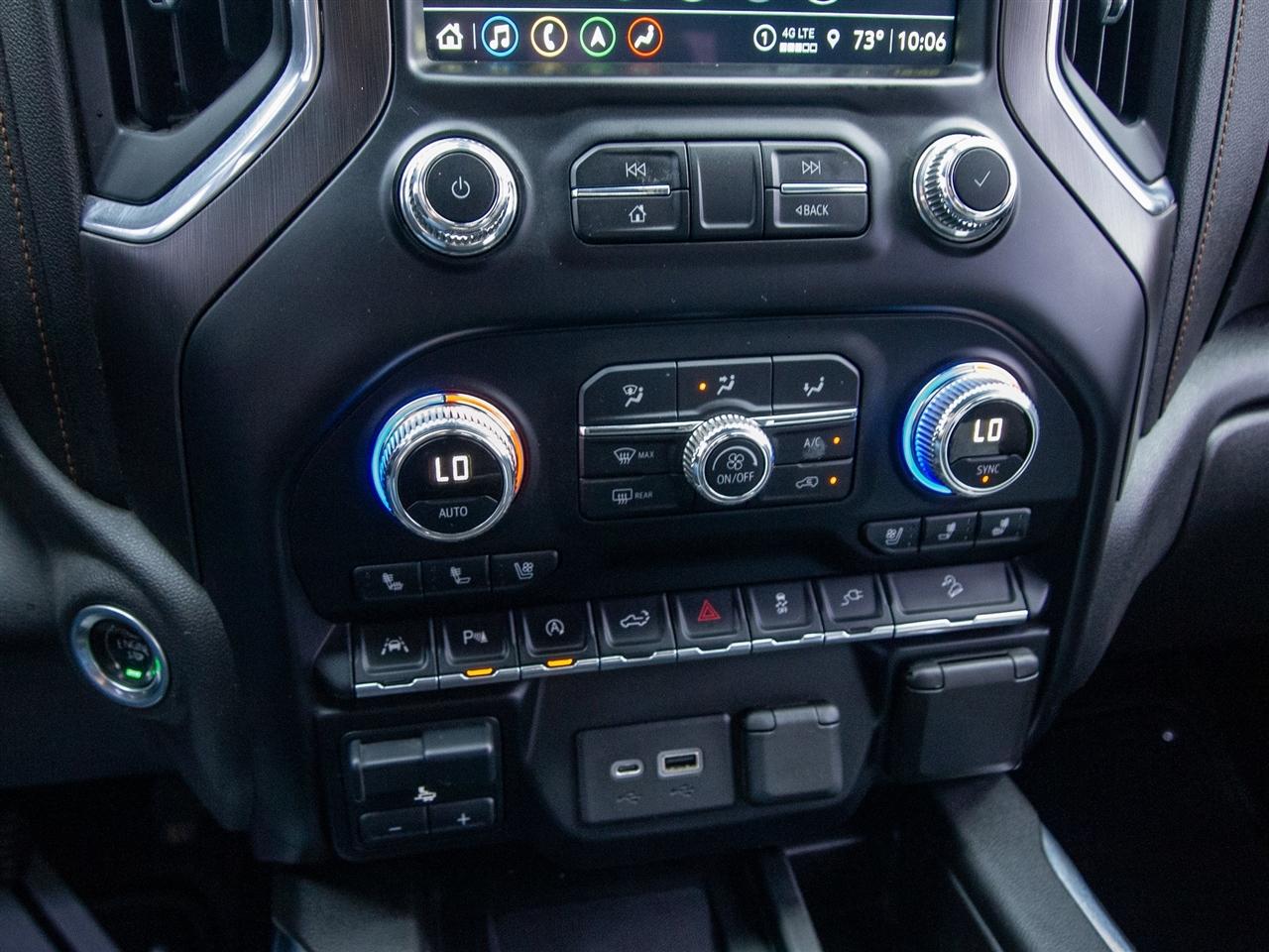 GMC Sierra 1500 4WD Crew Cab 147" AT4 2021