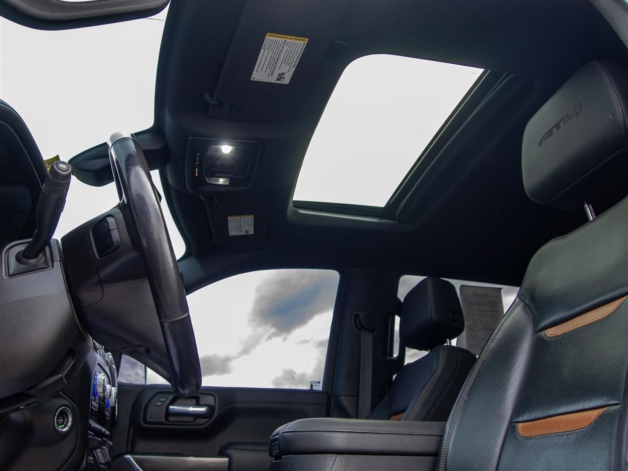 GMC Sierra 1500 4WD Crew Cab 147" AT4 2021