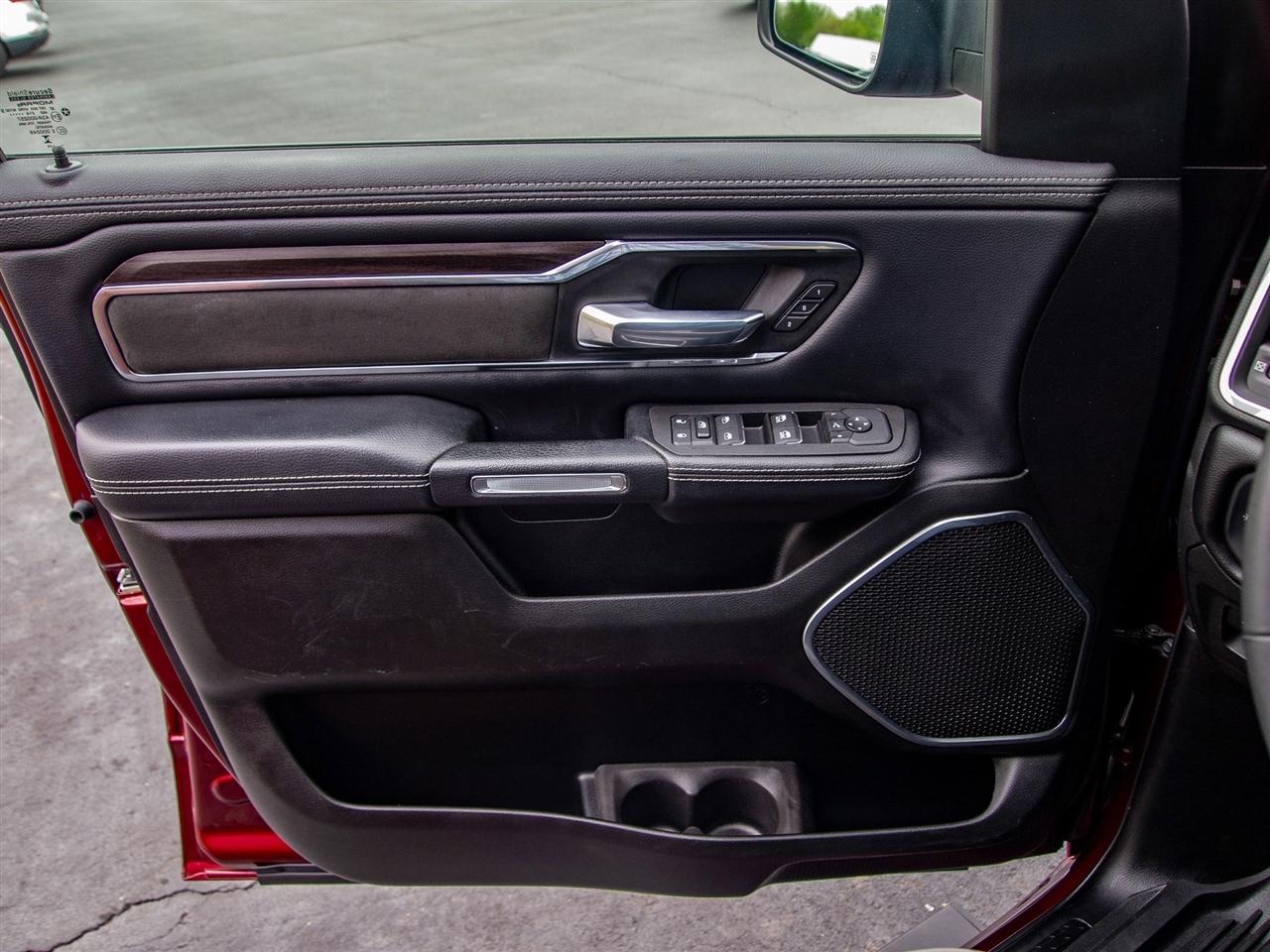 RAM 1500 Laramie 4x4 Crew Cab 5'7" Box 2025