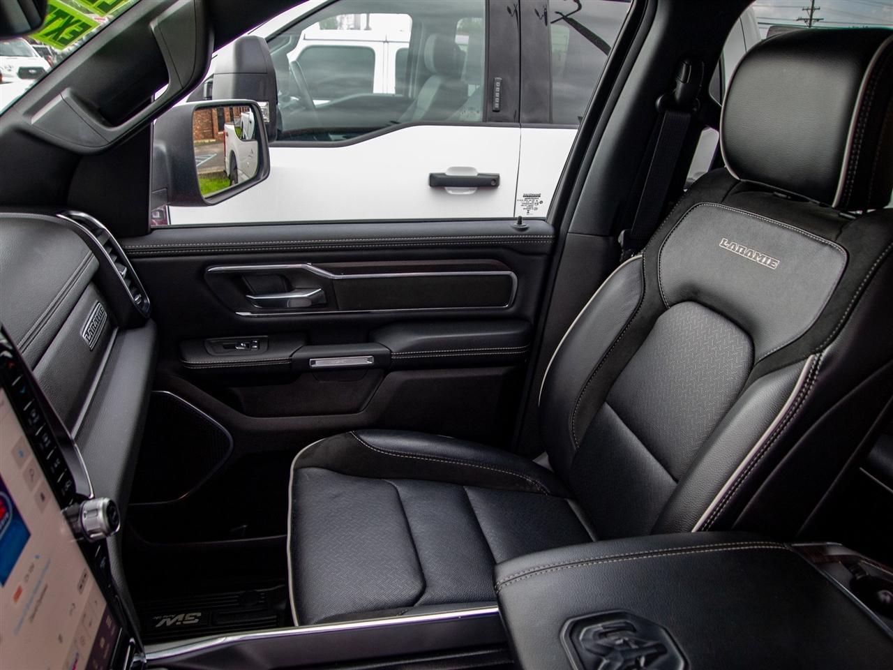 RAM 1500 Laramie 4x4 Crew Cab 5'7" Box 2025