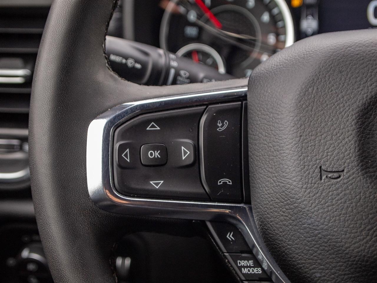 RAM 1500 Laramie 4x4 Crew Cab 5'7" Box 2025