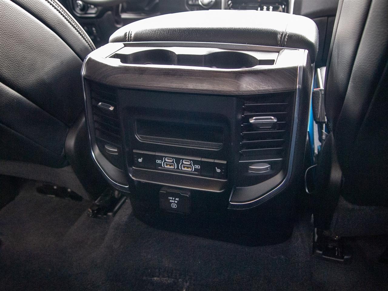 RAM 1500 Laramie 4x4 Crew Cab 5'7" Box 2025