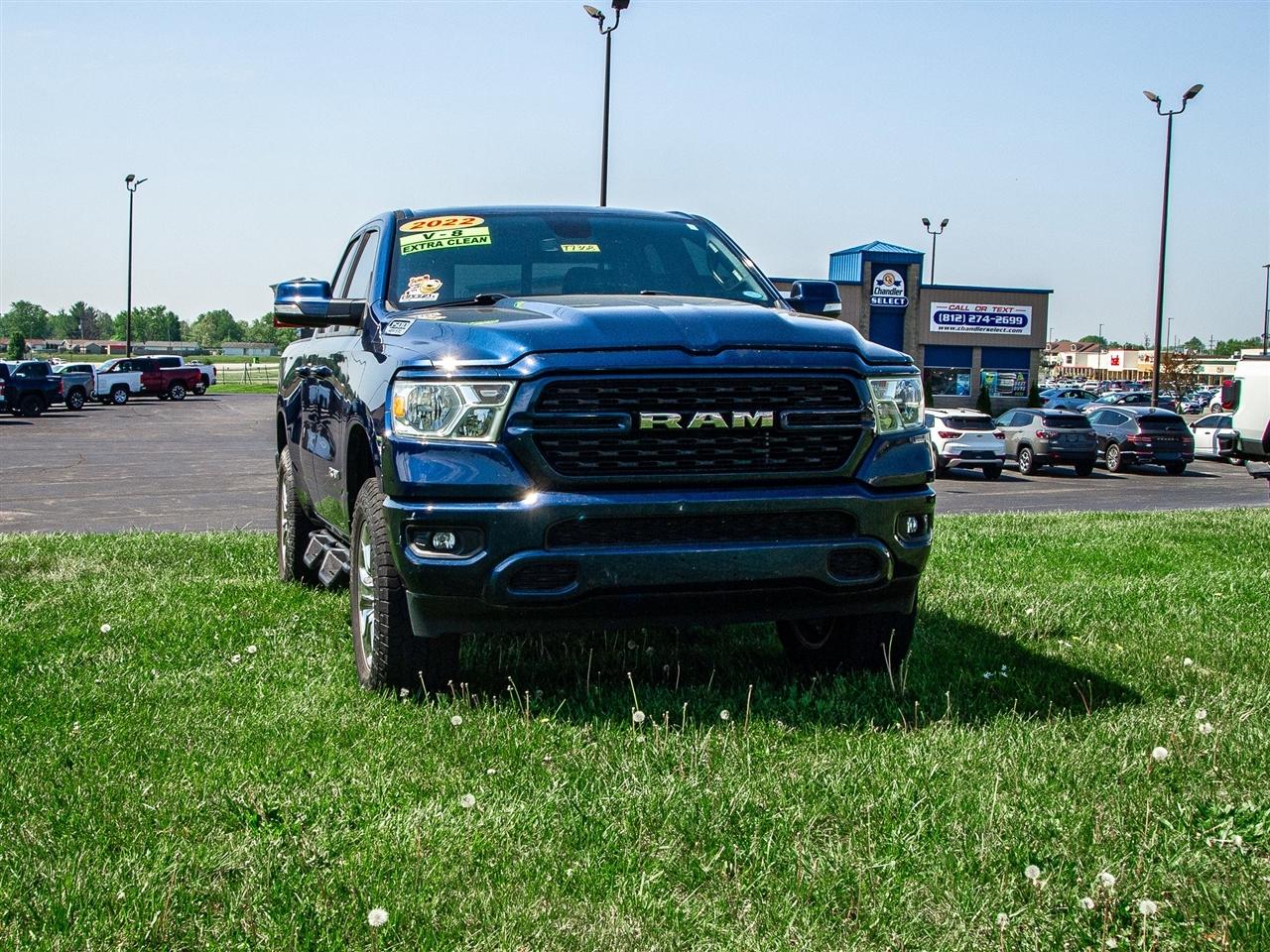 RAM 1500 Big Horn 4x2 Quad Cab 6'4" Box 2022