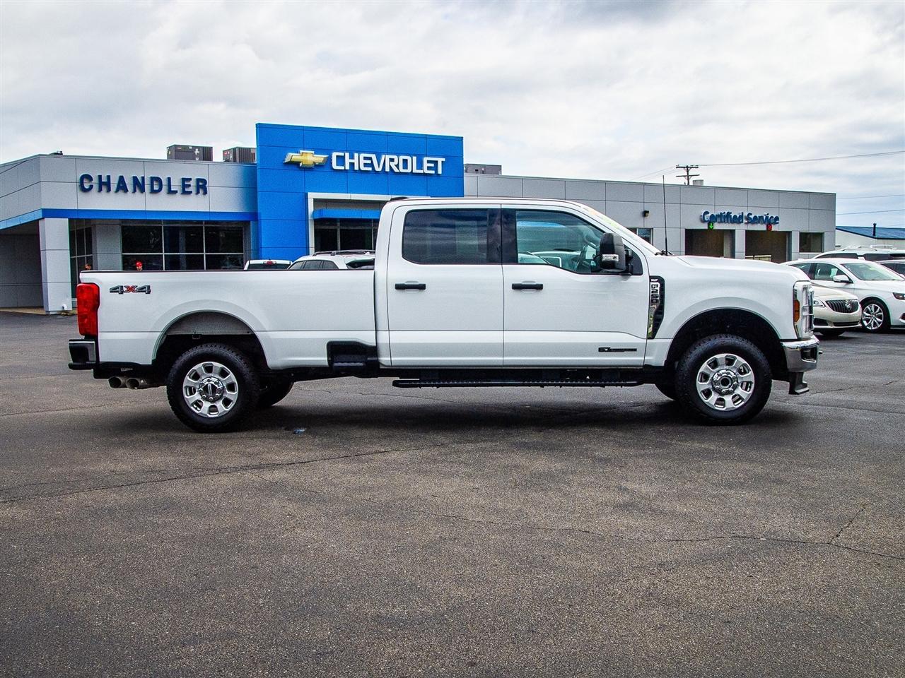 Ford Super Duty F-250 SRW King Ranch 4WD Crew Cab 8' Box 2024