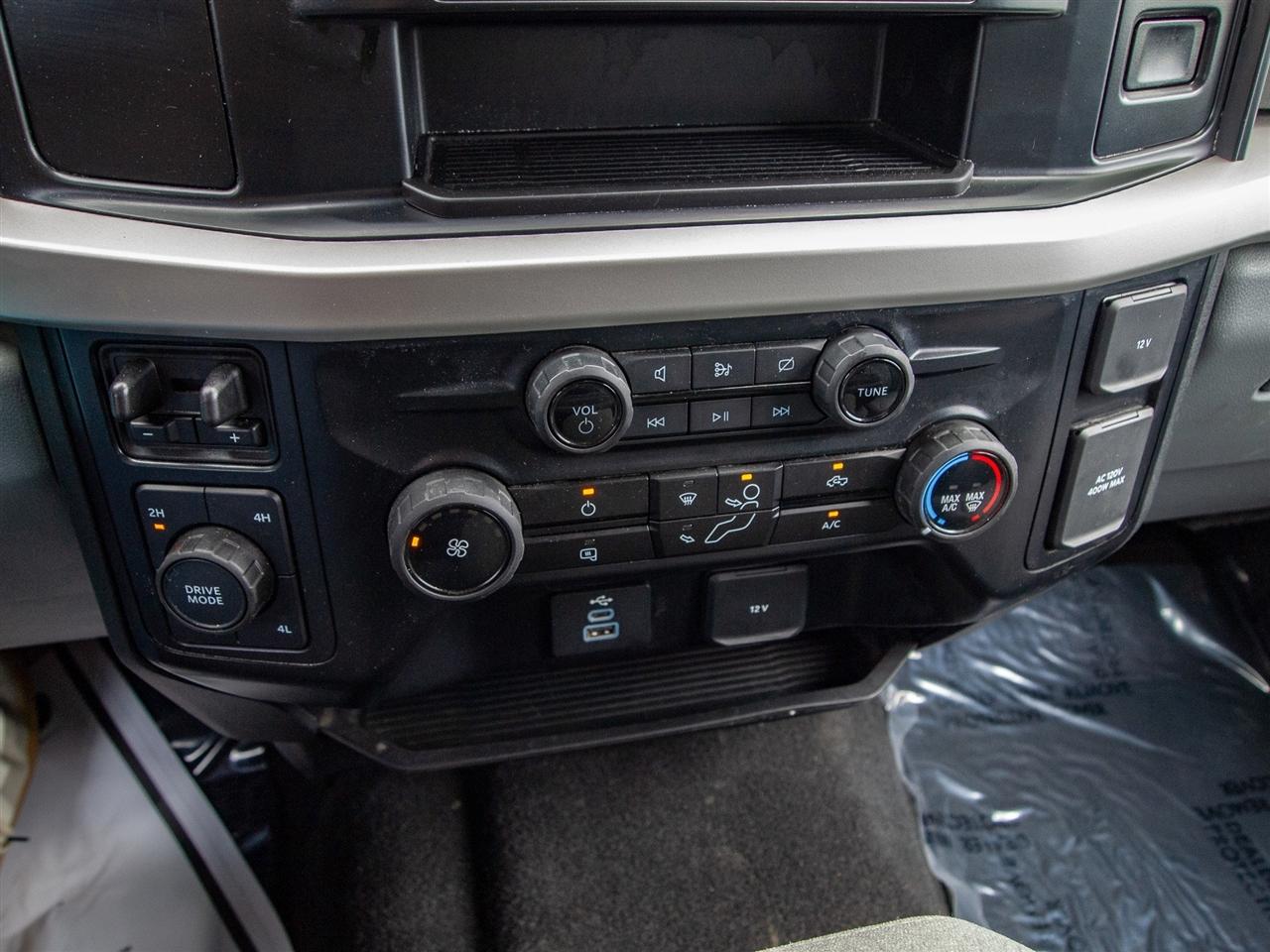 Ford Super Duty F-250 SRW King Ranch 4WD Crew Cab 8' Box 2024