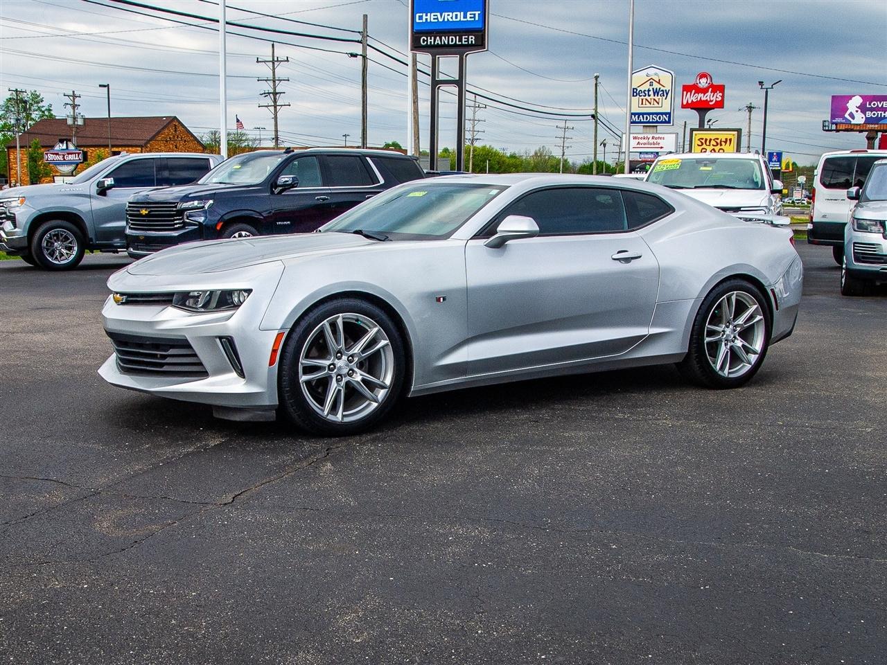 Chevrolet Camaro 2dr Cpe 1LT 2017