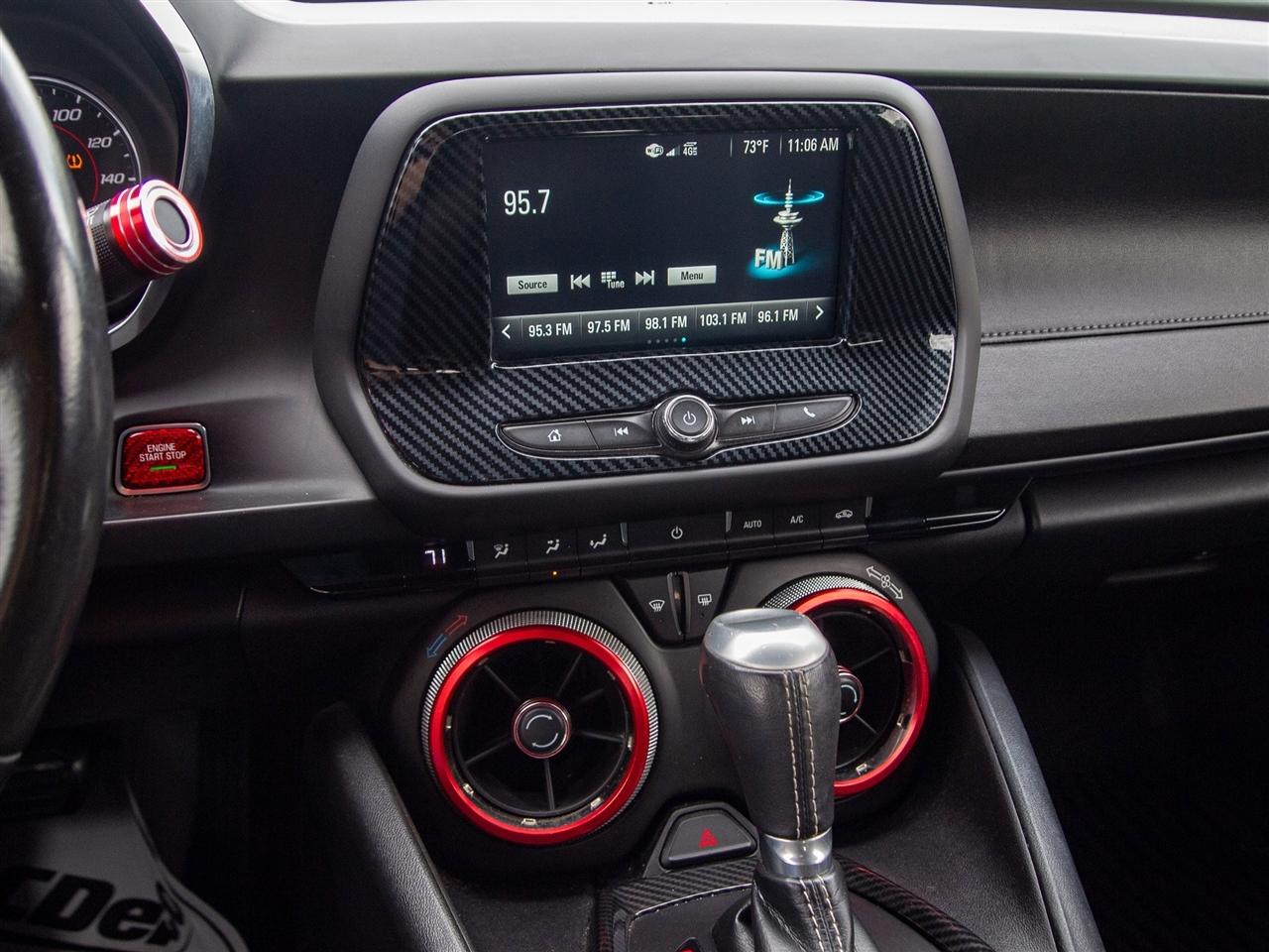 Chevrolet Camaro 2dr Cpe 1LT 2017