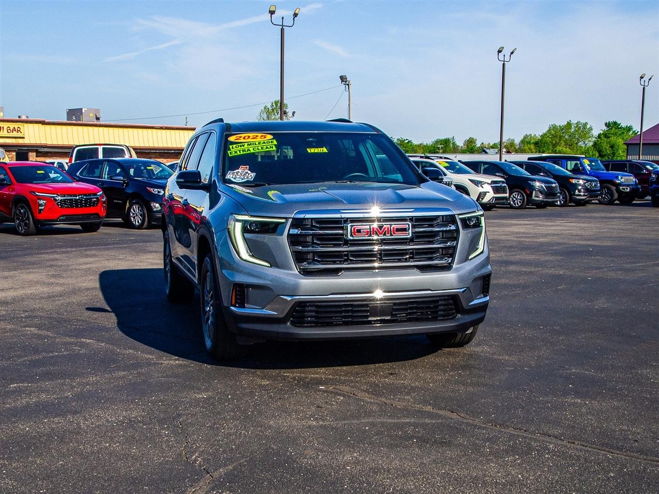 GMC Acadia FWD 4dr Elevation 2025
