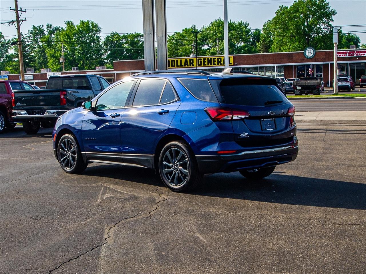 Chevrolet Equinox FWD 4dr RS 2022