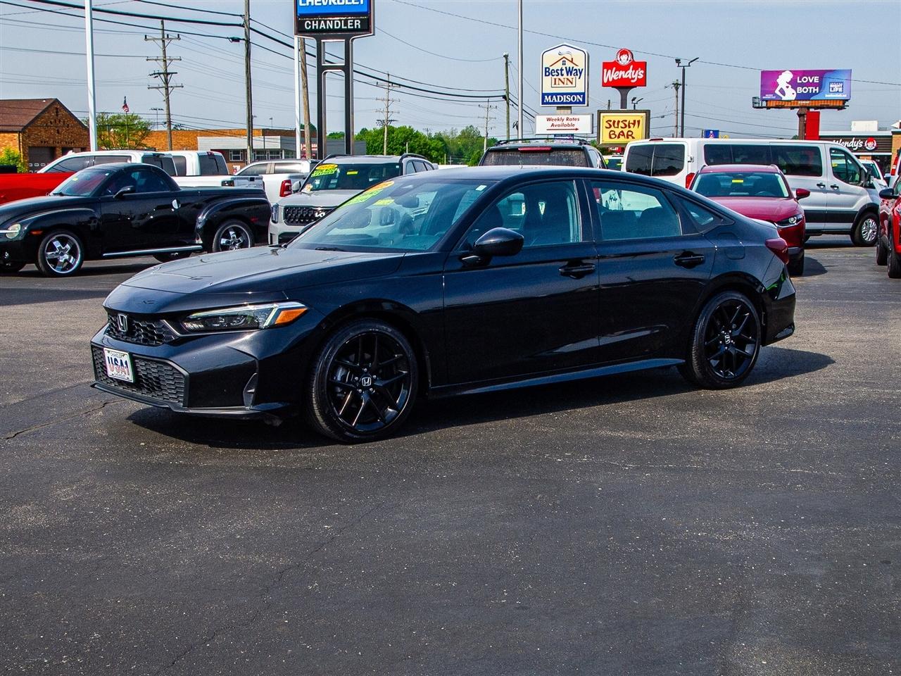 Honda Civic Sedan Sport CVT 2025