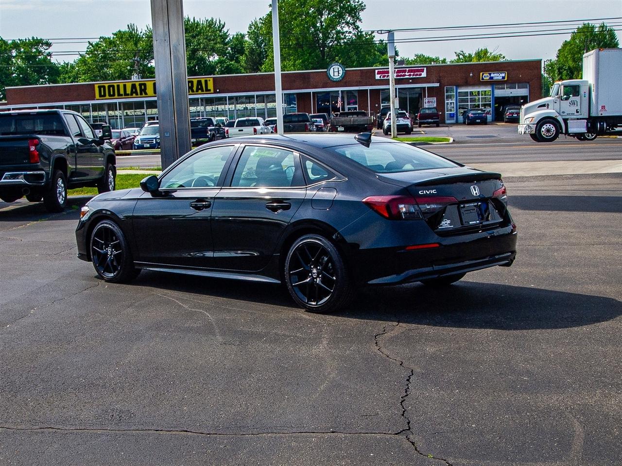 Honda Civic Sedan Sport CVT 2025