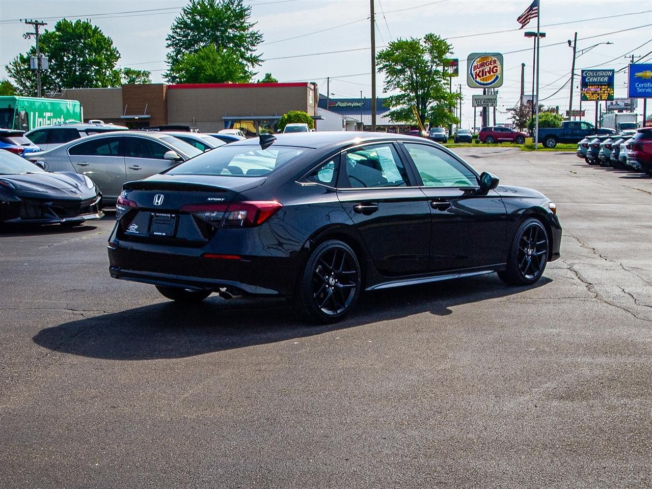 Honda Civic Sedan Sport CVT 2025