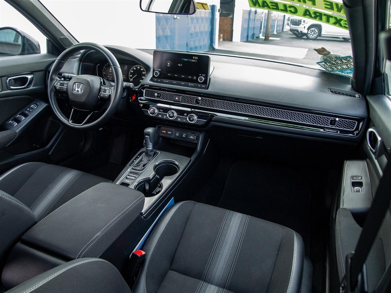 Honda Civic Sedan Sport CVT 2025