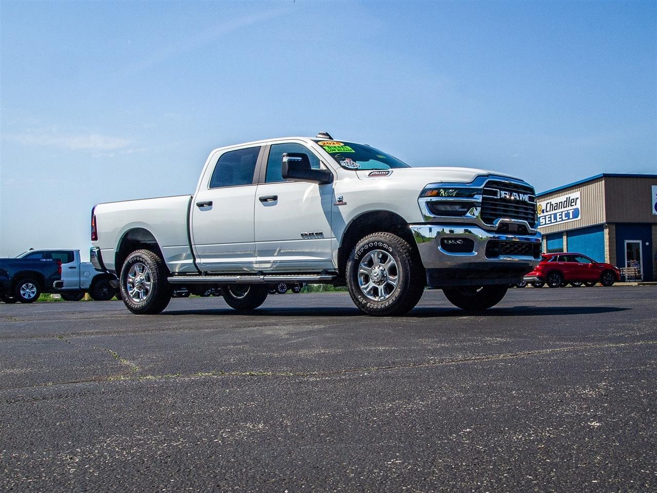 RAM 2500 Big Horn 4x4 Crew Cab 6'4" Box 2025