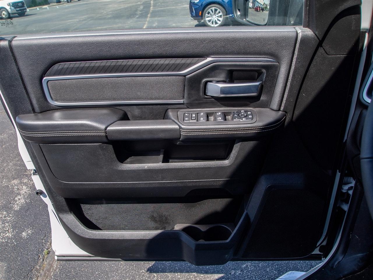 RAM 2500 Big Horn 4x4 Crew Cab 6'4" Box 2025