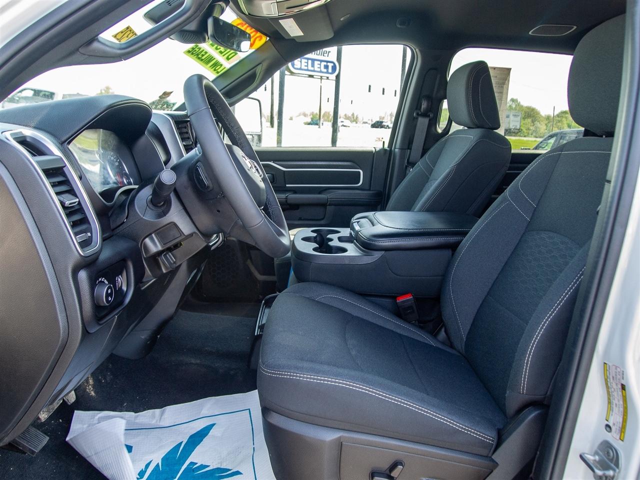 RAM 2500 Big Horn 4x4 Crew Cab 6'4" Box 2025