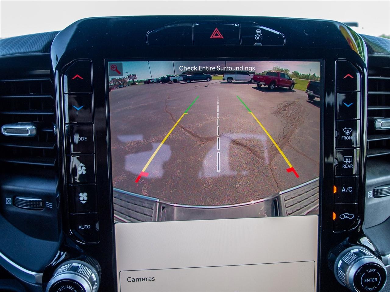 RAM 2500 Big Horn 4x4 Crew Cab 6'4" Box 2025