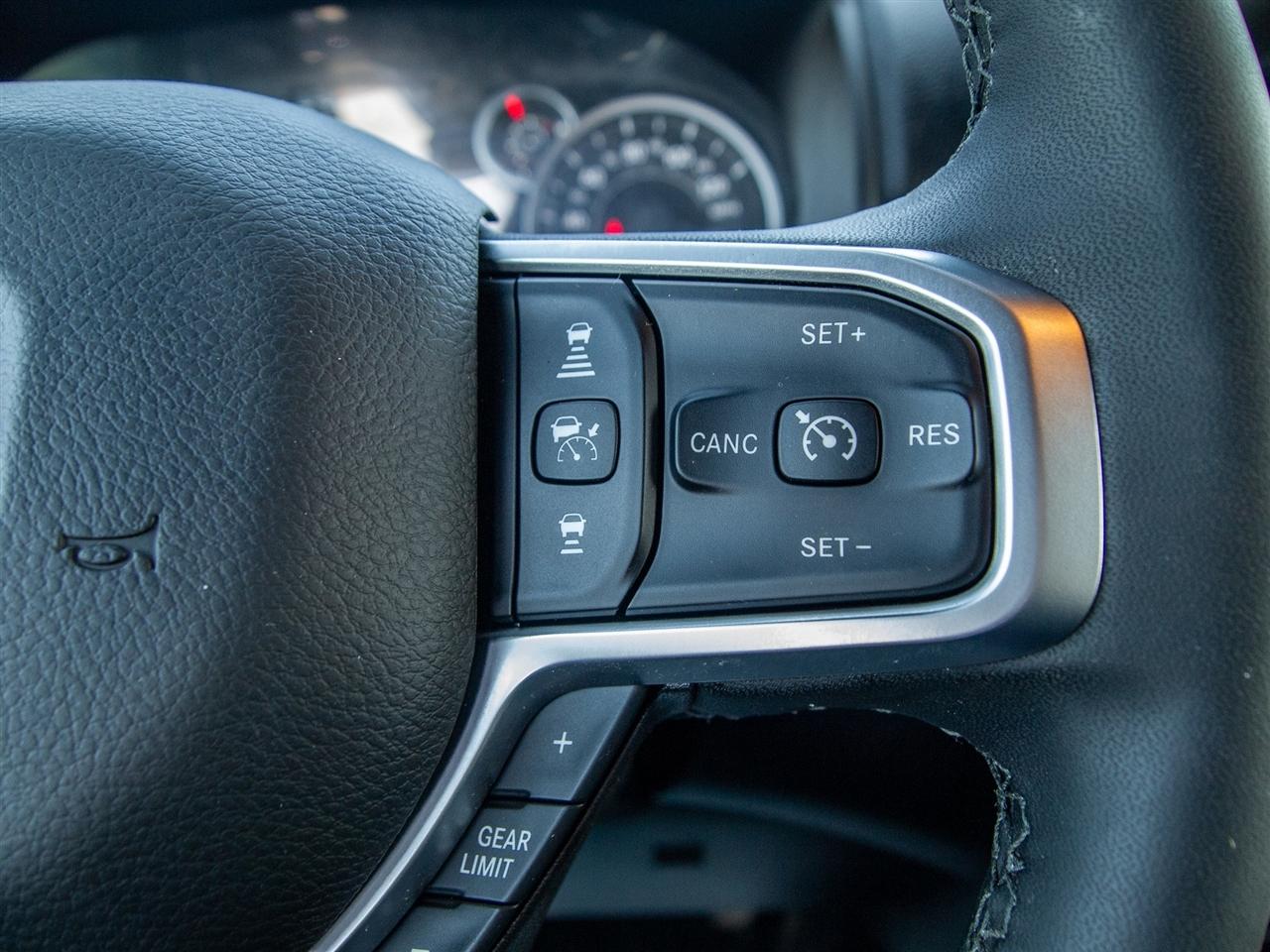 RAM 2500 Big Horn 4x4 Crew Cab 6'4" Box 2025