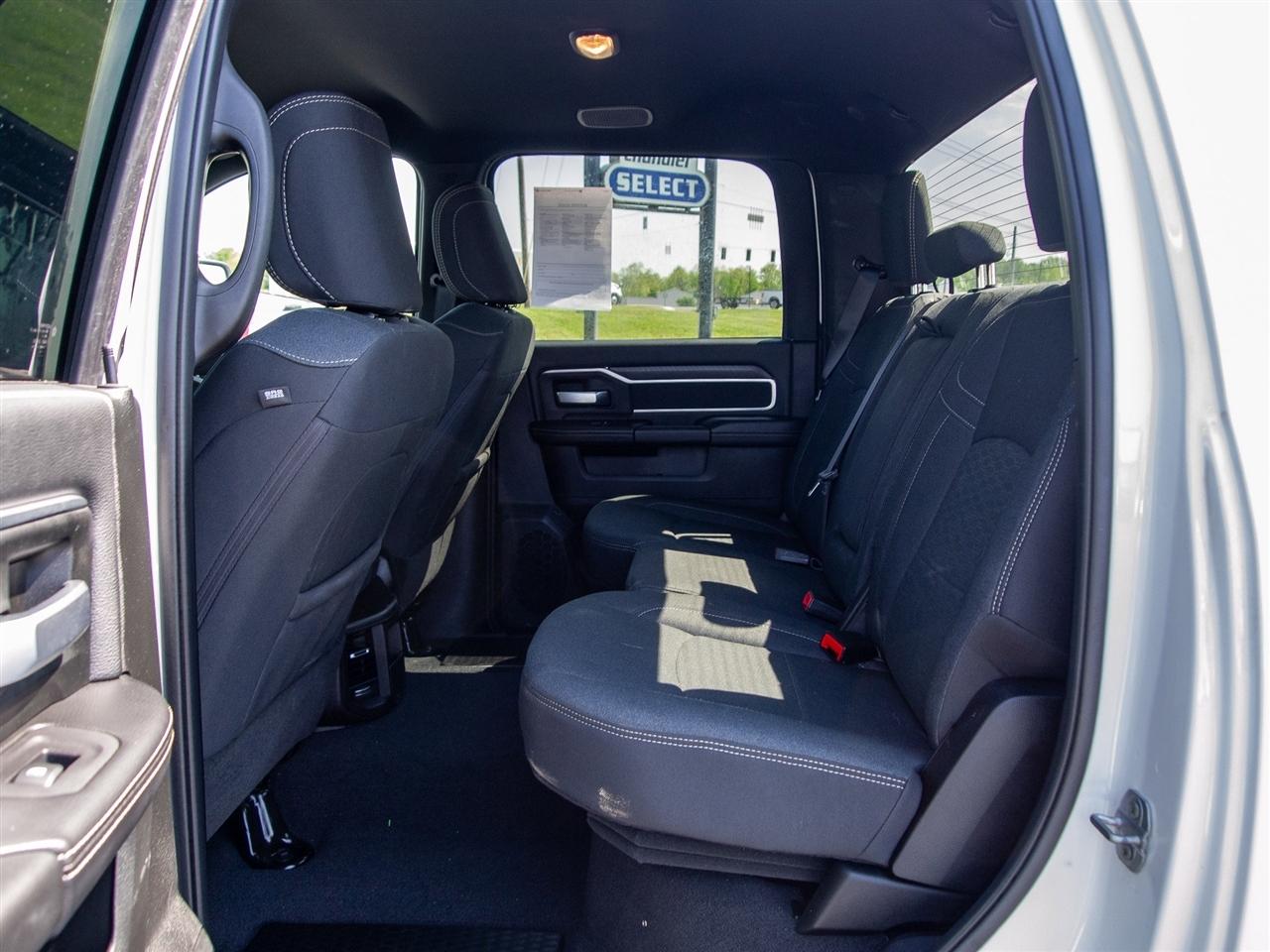 RAM 2500 Big Horn 4x4 Crew Cab 6'4" Box 2025