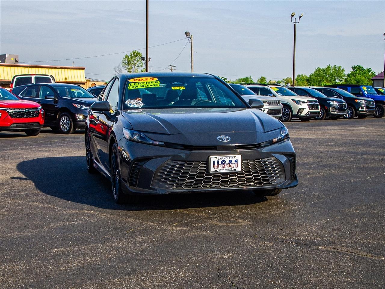 Toyota Camry XLE (Natl) 2025