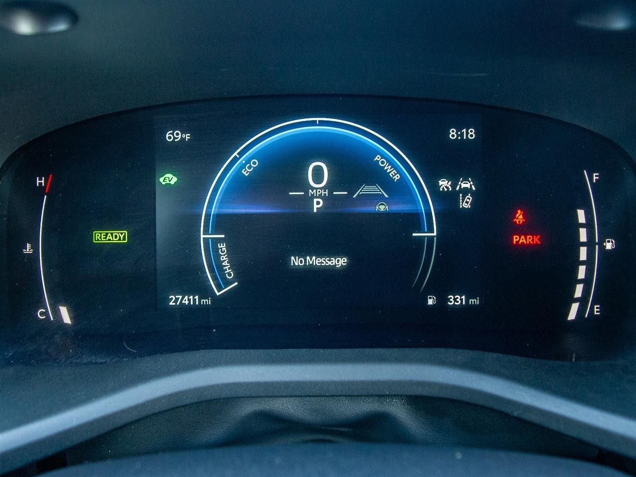 Toyota Camry XLE (Natl) 2025