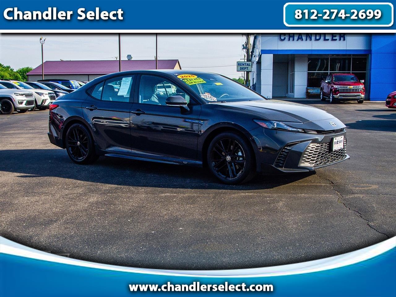 Toyota Camry XLE (Natl) 2025