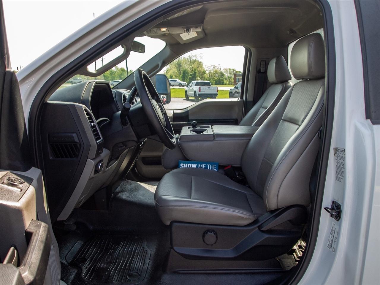 Ford Super Duty F-350 DRW XLT 2WD Reg Cab 145" WB 60" CA 2021