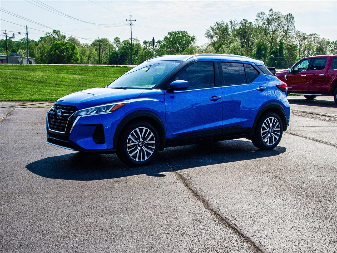 Nissan Kicks SV FWD 2021