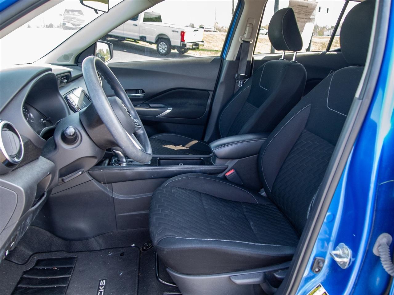 Nissan Kicks SV FWD 2021