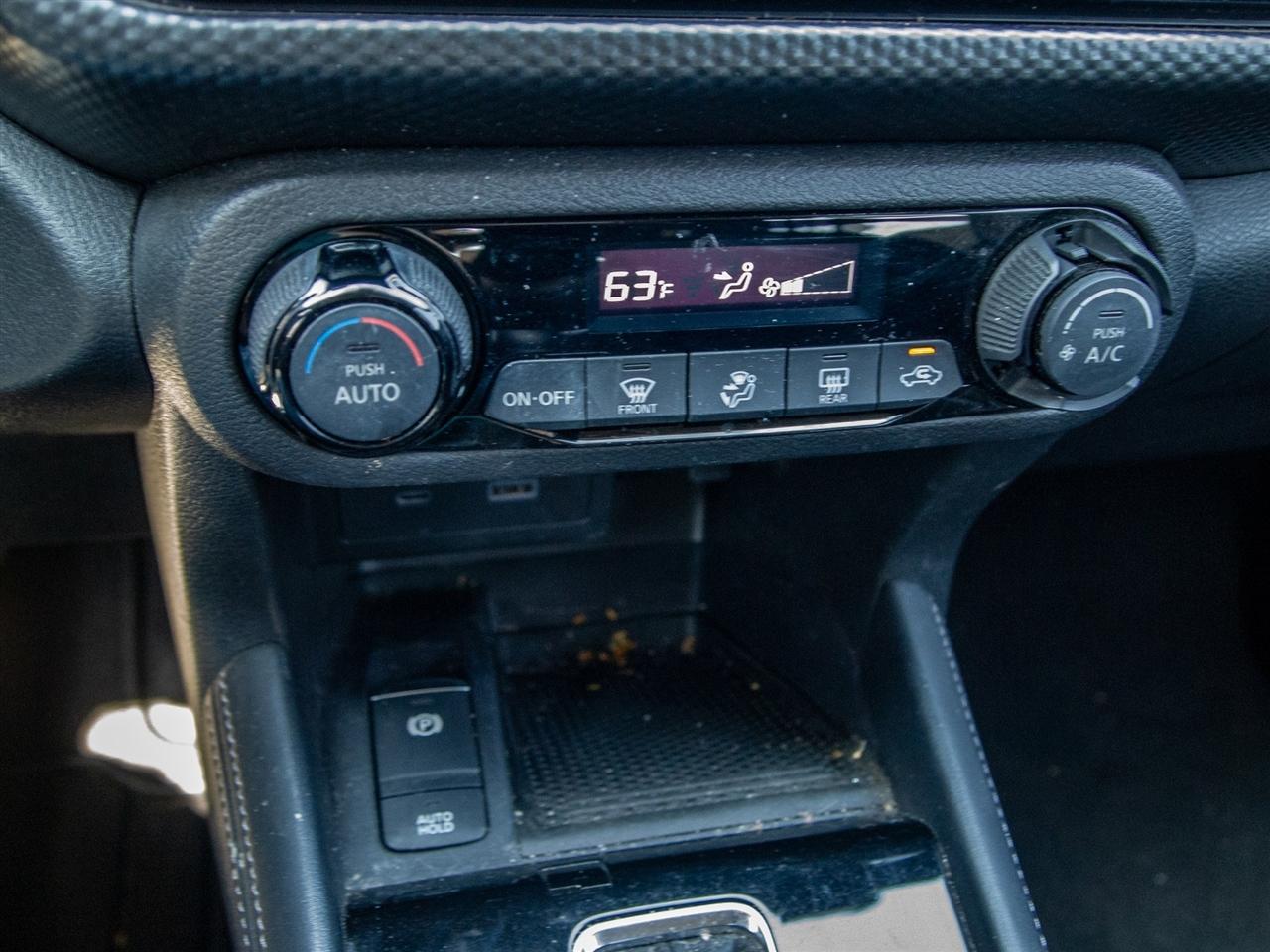 Nissan Kicks SV FWD 2021