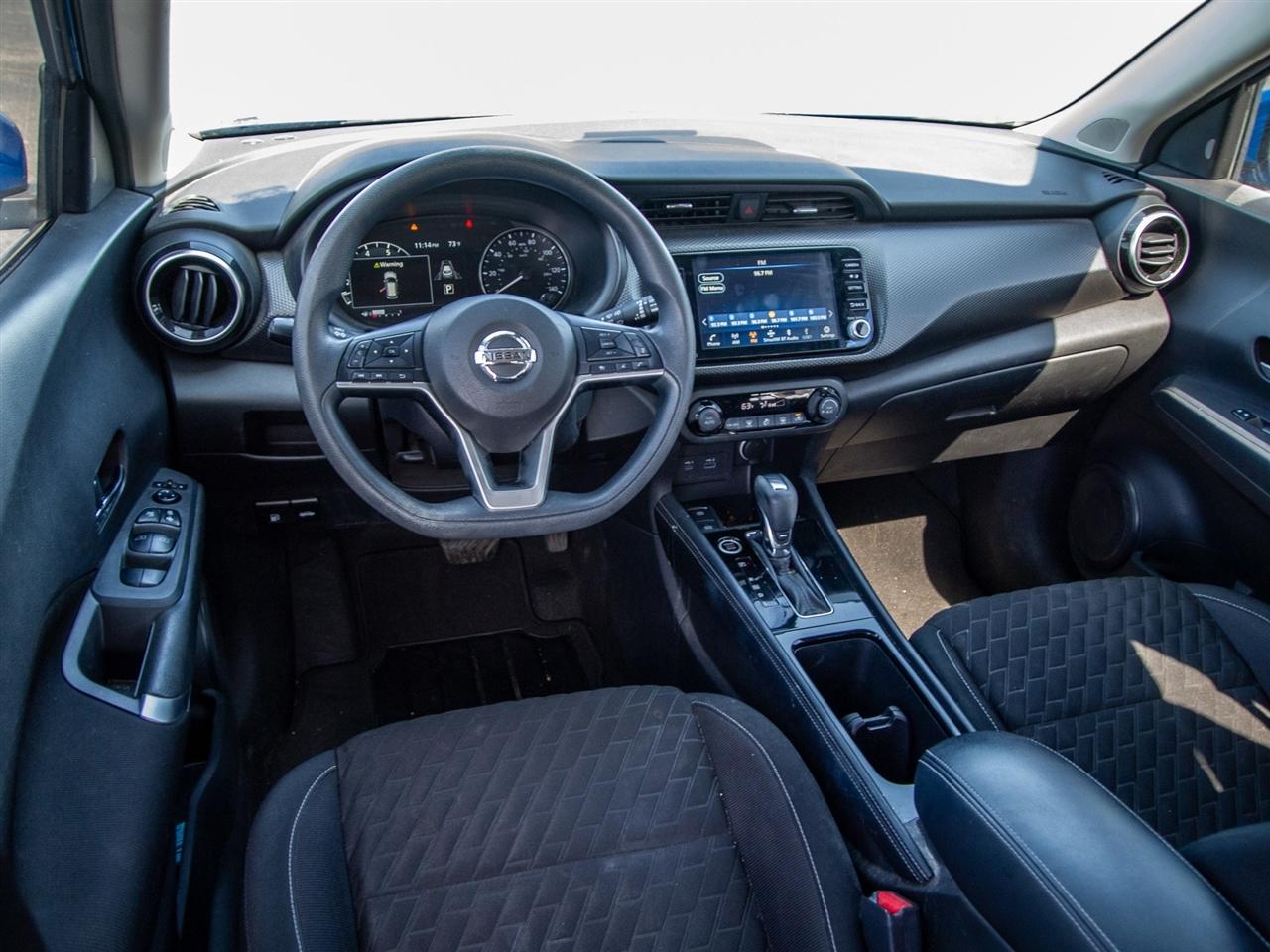 Nissan Kicks SV FWD 2021