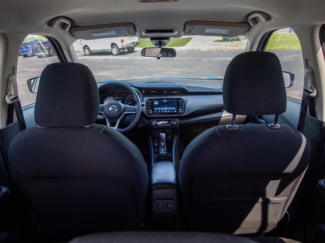 Nissan Kicks SV FWD 2021