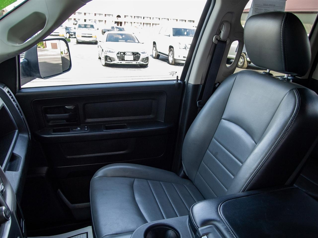 RAM 1500 Classic Tradesman 4x2 Quad Cab 6'4" Box 2024