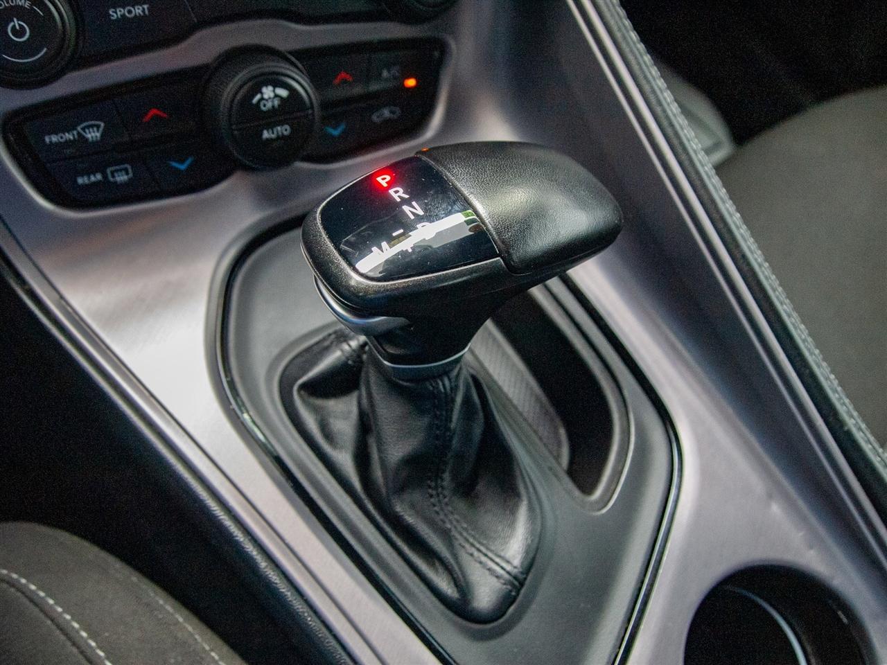 Dodge Challenger GT RWD 2023