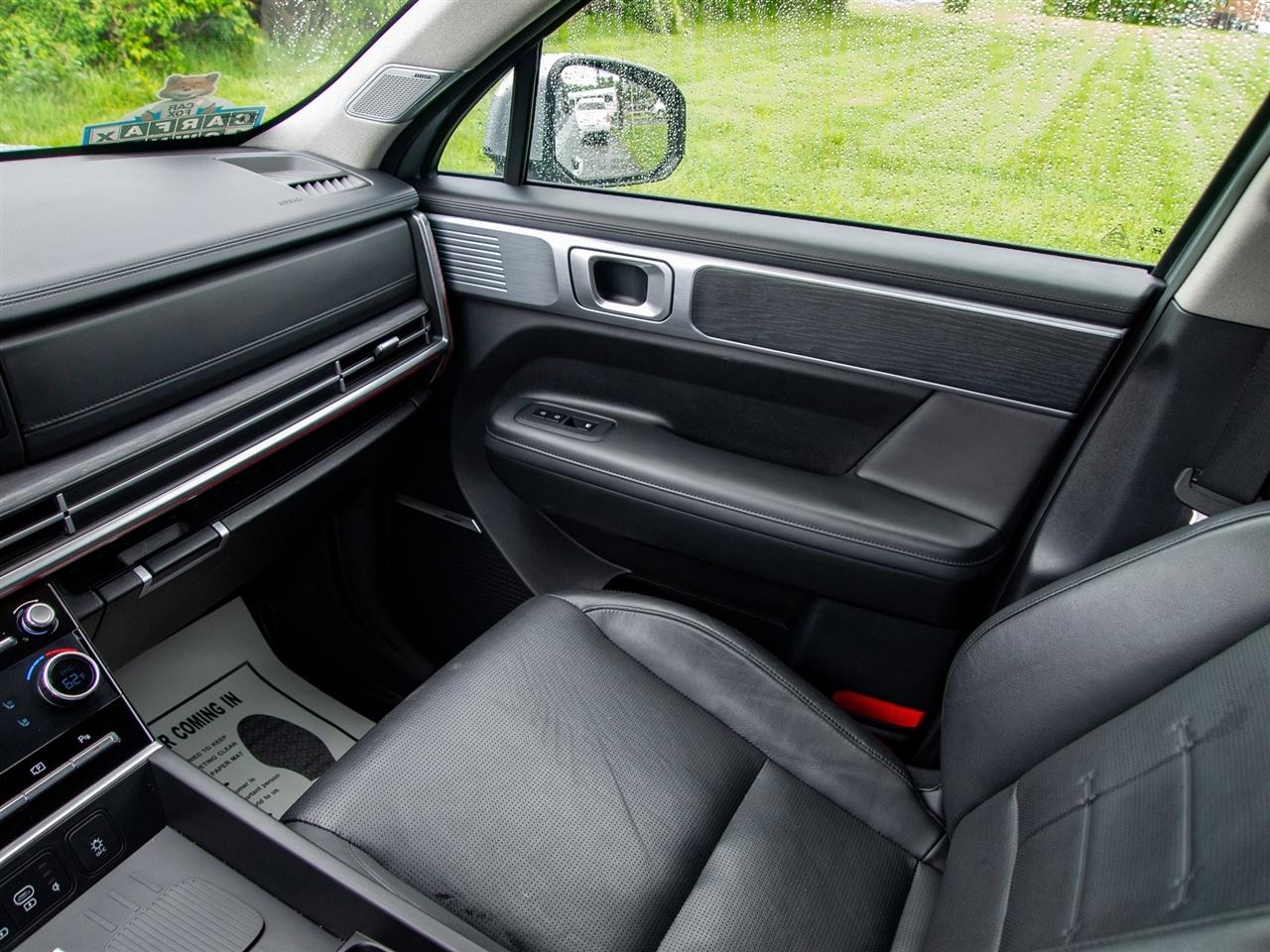Hyundai Santa Fe Limited FWD 2025