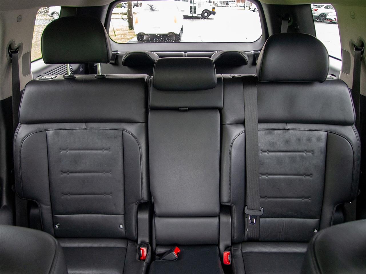 Hyundai Santa Fe Limited FWD 2025