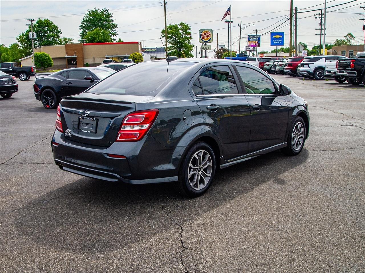 Chevrolet Sonic 4dr Sdn Auto LT 2018