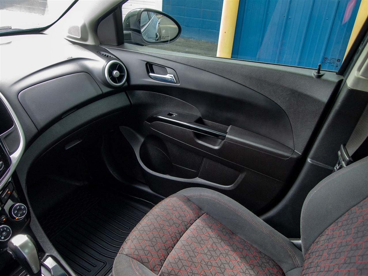 Chevrolet Sonic 4dr Sdn Auto LT 2018