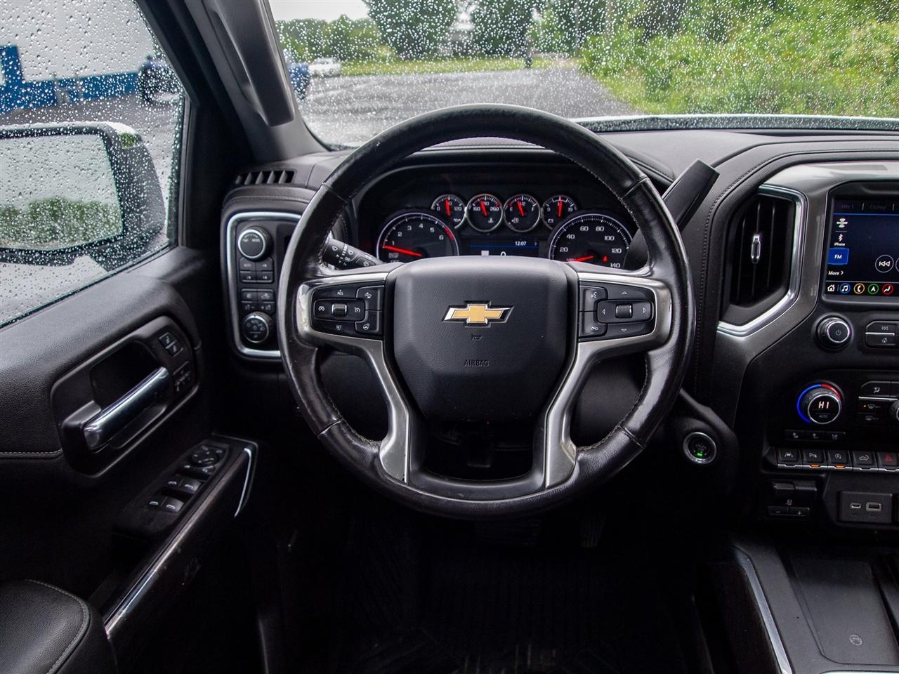 Chevrolet Silverado 1500 4WD Crew Cab 147" LTZ 2020