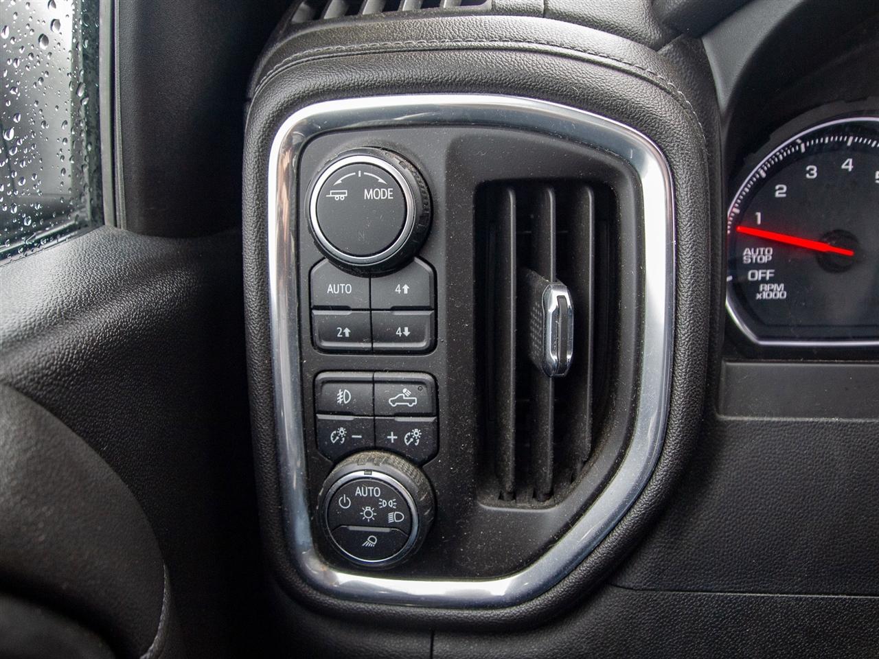 Chevrolet Silverado 1500 4WD Crew Cab 147" LTZ 2020