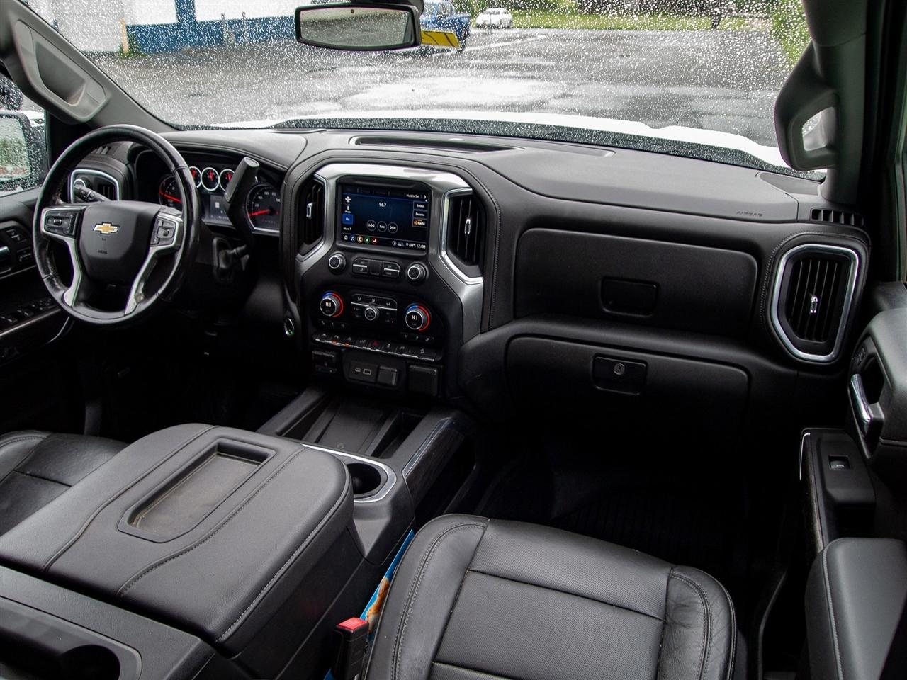 Chevrolet Silverado 1500 4WD Crew Cab 147" LTZ 2020