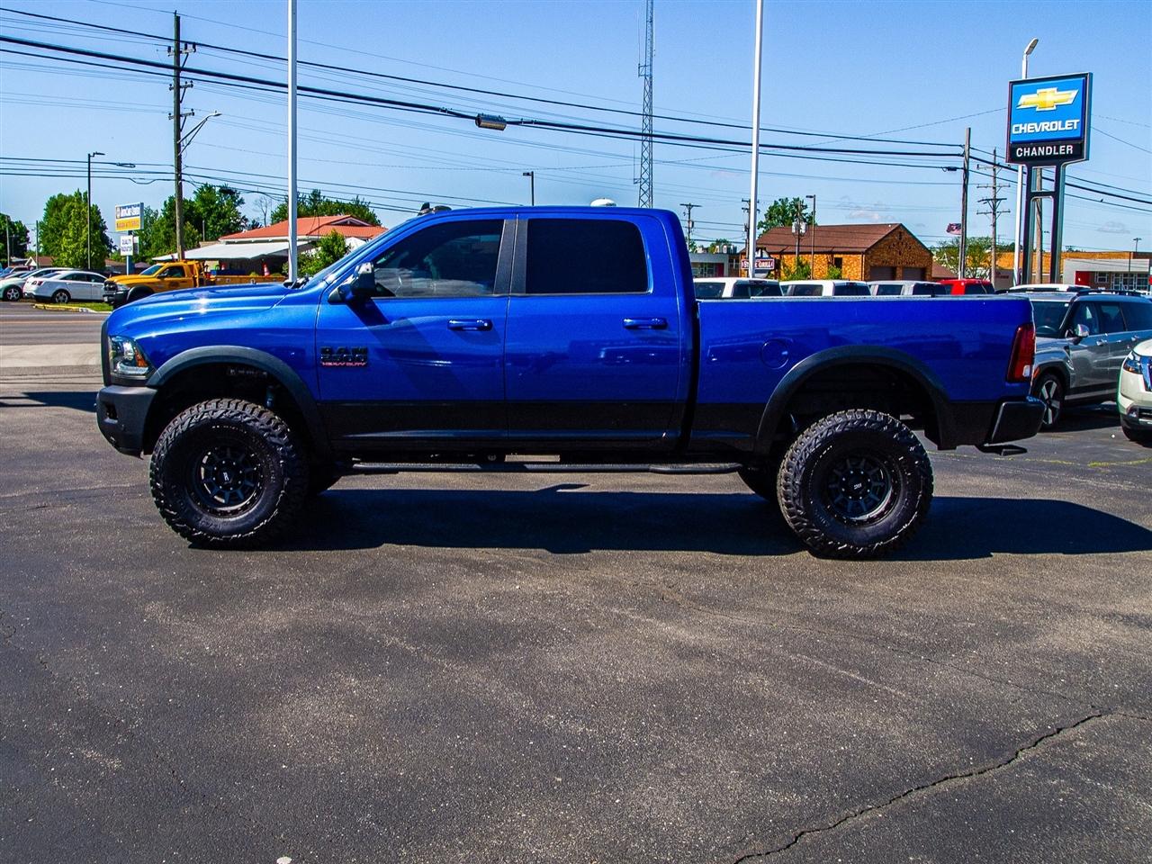 RAM 2500 Power Wagon 4x4 Crew Cab 6'4" Box 2017