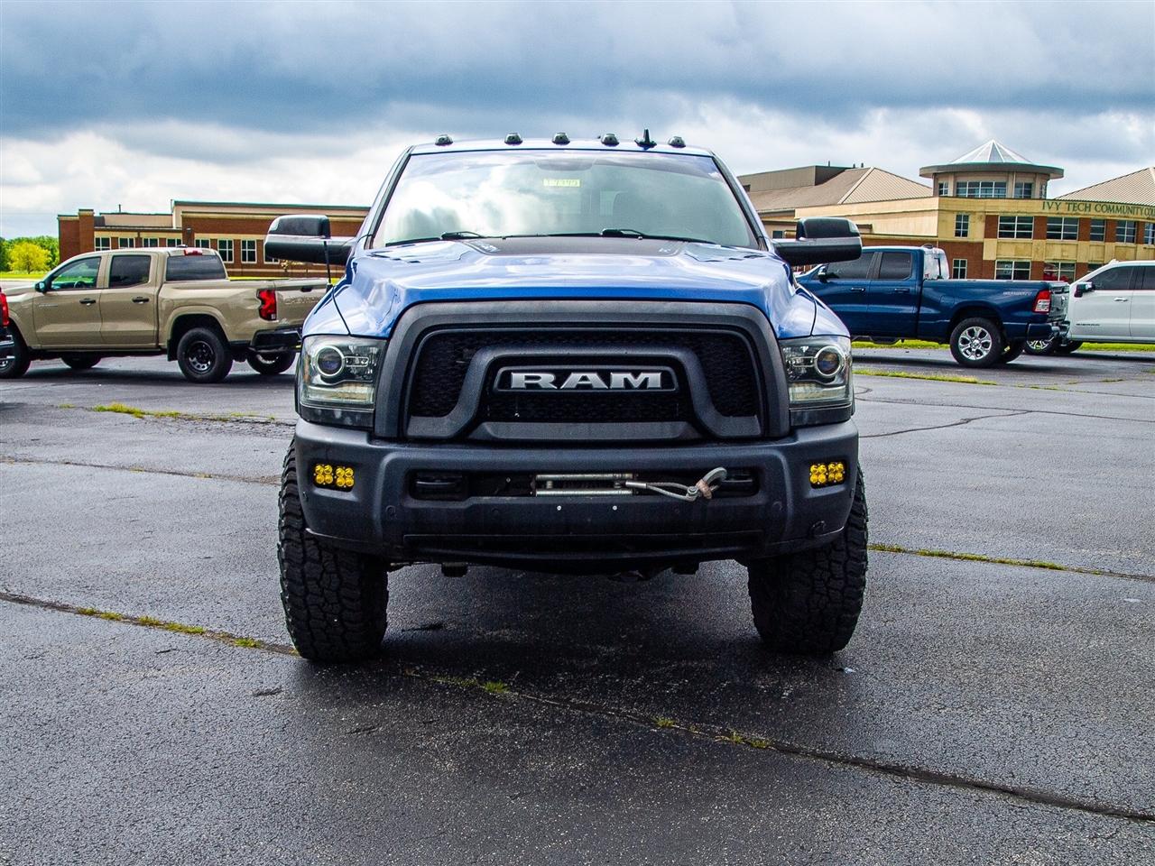RAM 2500 Power Wagon 4x4 Crew Cab 6'4" Box 2017