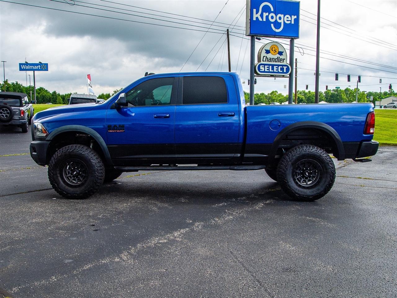 RAM 2500 Power Wagon 4x4 Crew Cab 6'4" Box 2017