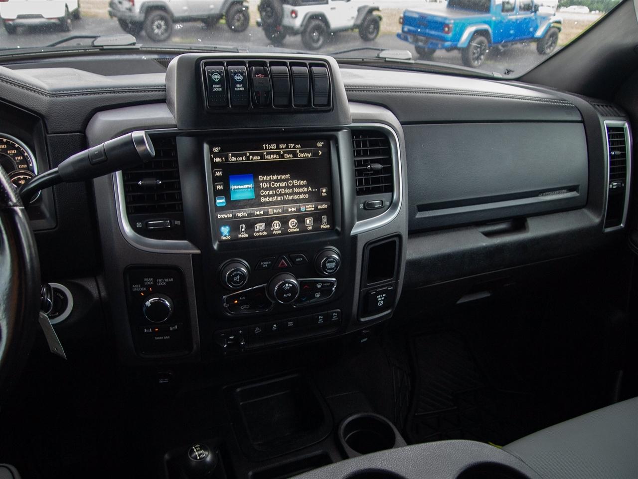 RAM 2500 Power Wagon 4x4 Crew Cab 6'4" Box 2017