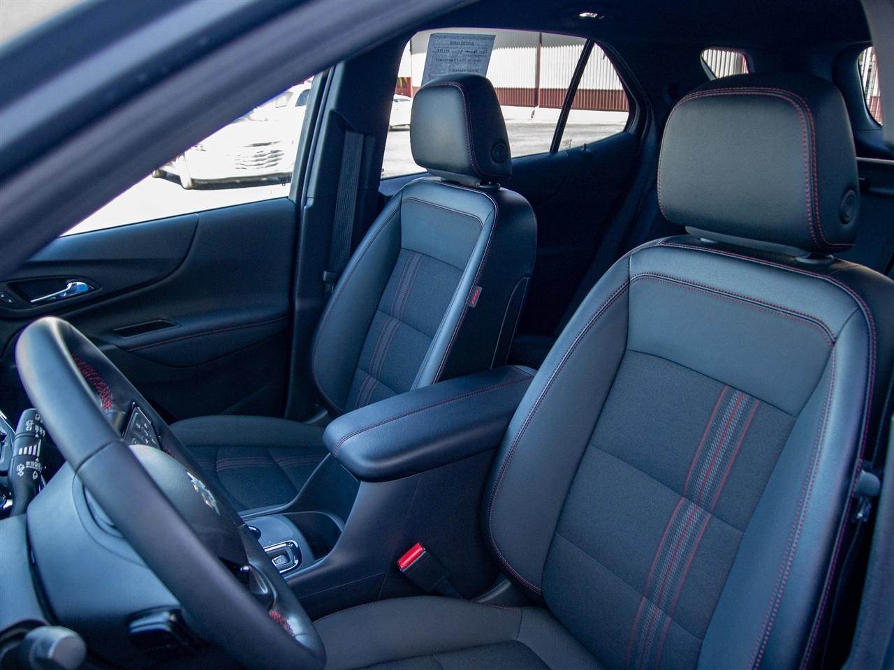 Chevrolet Equinox FWD 4dr RS 2024