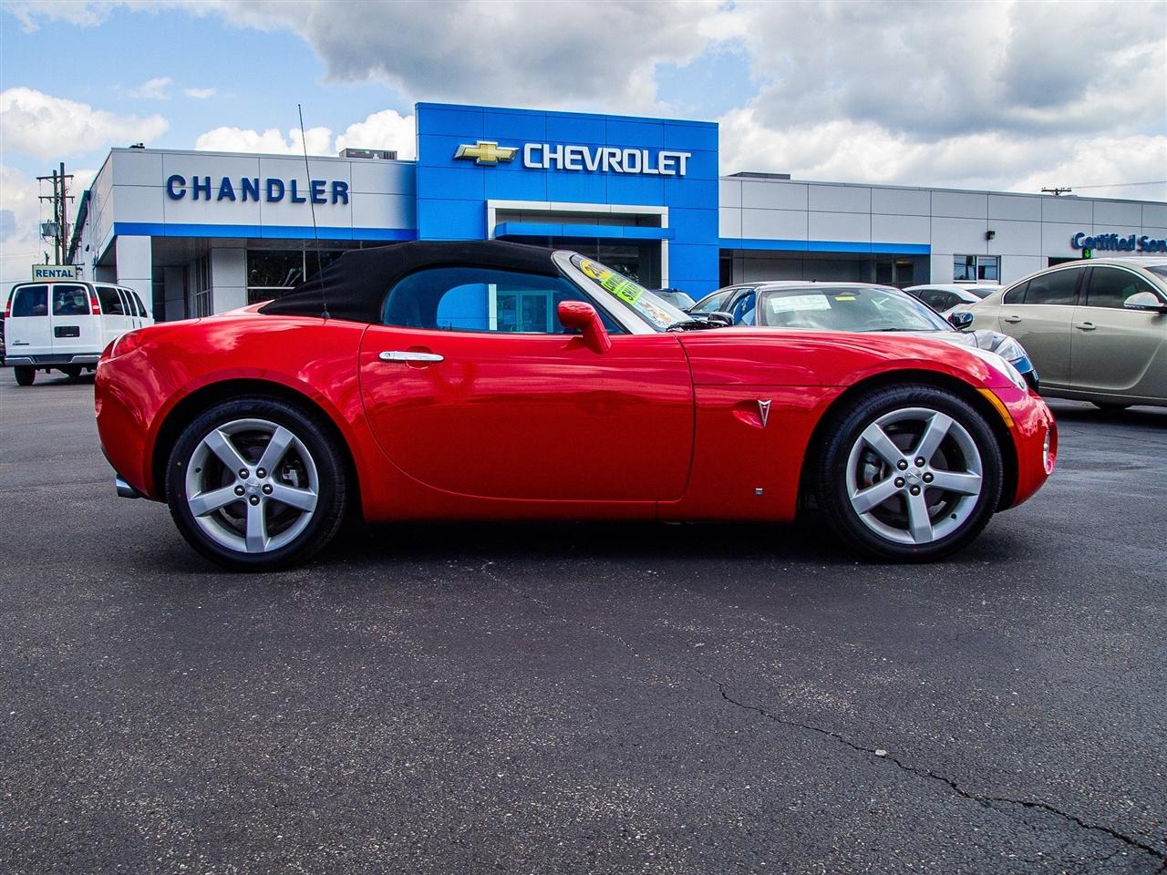 Pontiac Solstice 2dr Convertible 2006
