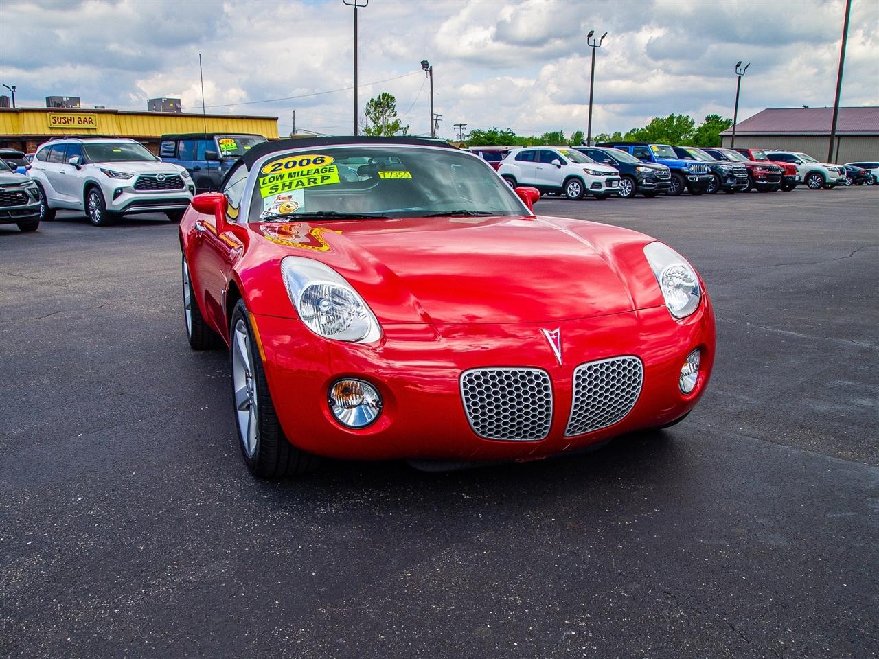 Pontiac Solstice 2dr Convertible 2006